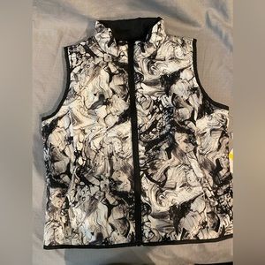 Zella Girls Vest, New with Tags Size L (10/12)